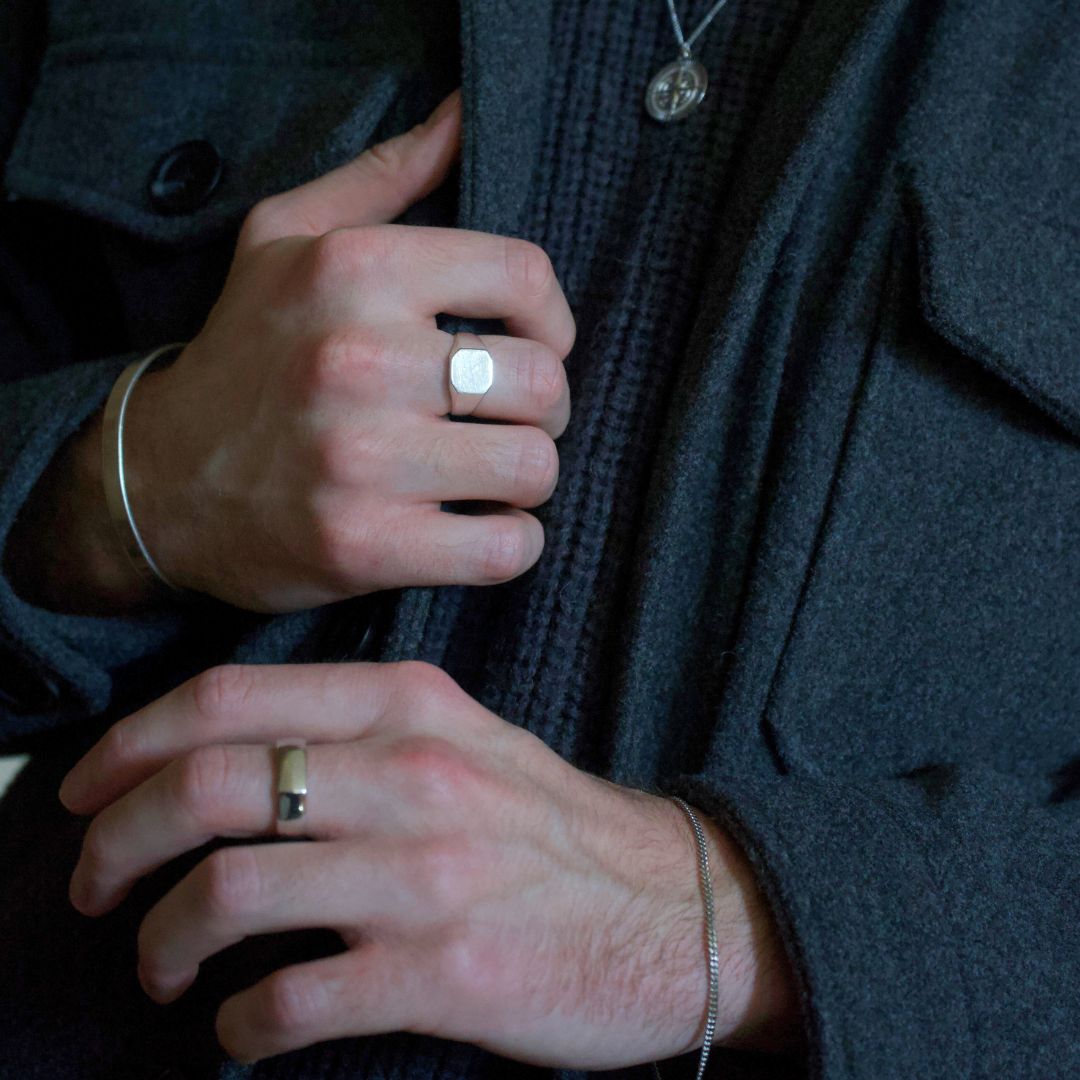 Model wearing men's 925 sterling silver jewellery from Harry Lincoln